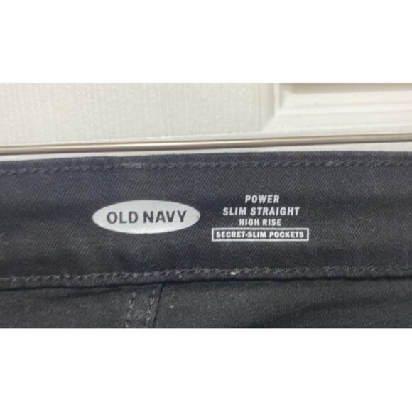 Old Navy Womens Size 8 High-Rise Slim Straight Black Jeans With Secret-Slim Pock - Picture 3 of 4